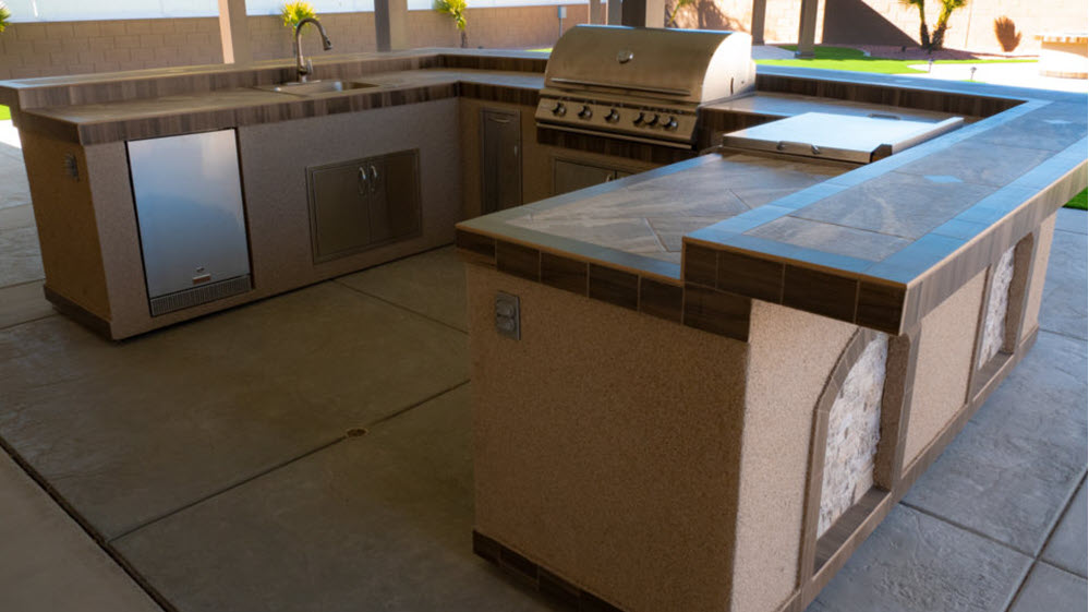 Outdoor Concrete Barbeque Kitchen Rochester Hills